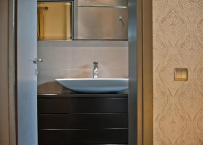 Maltina Villa Kassandrinón